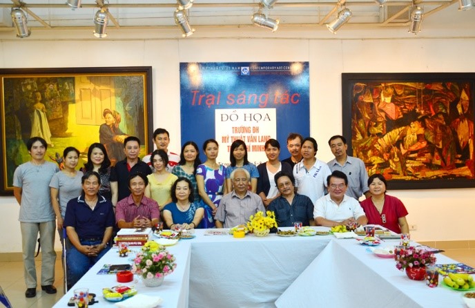 DH van lang hai hoa si 04