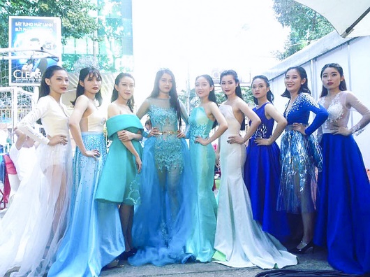 DH van lang ngay sinh vien sang tao 2015 03