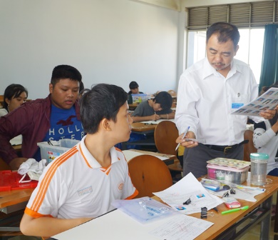 DH van lang nhung cau chuyen phong thi 03.jpg