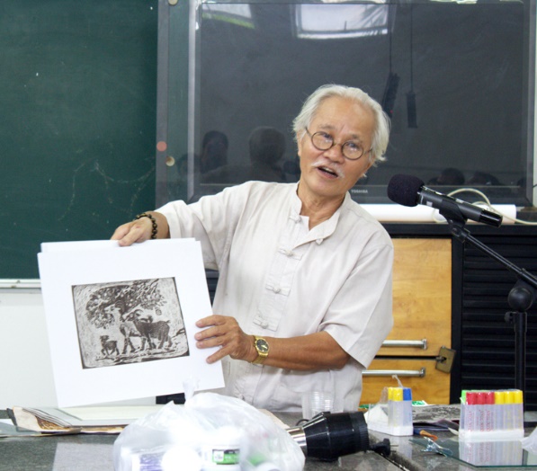 DH van lang do hoa voi nghe thuat duong dai 09
