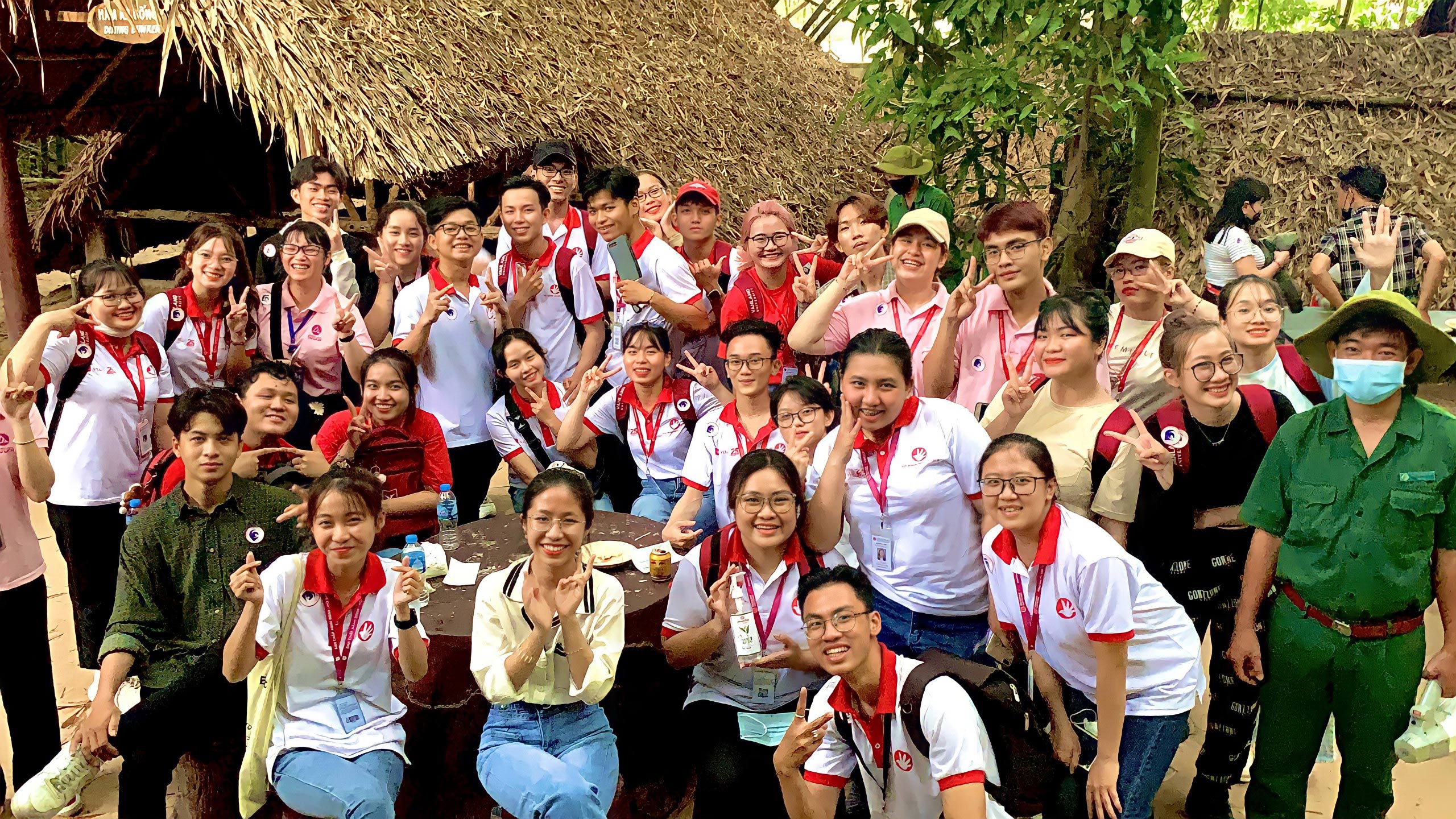 “Tourism Skills Club” là Câu lạc bộ của khoa Du lịch tạo ra với mục đích tạo nên, tạo nên một môi trường sinh hoạt, vui chơi, học hỏi những kiến thức, những kinh nghiệm thực tế